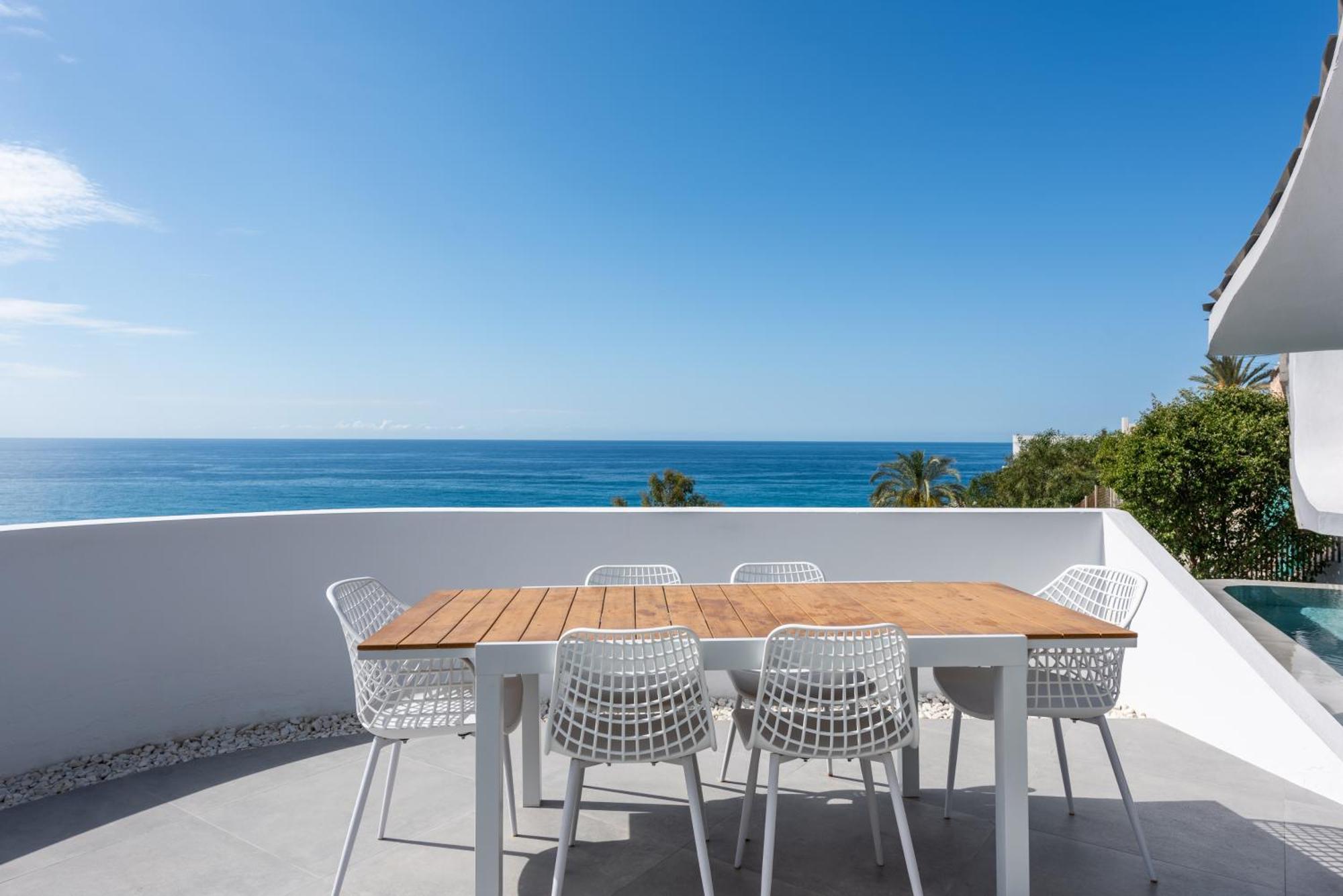 Rentitspain Casa Del Acantilado Piscina Climatizada Salobrena Luaran gambar