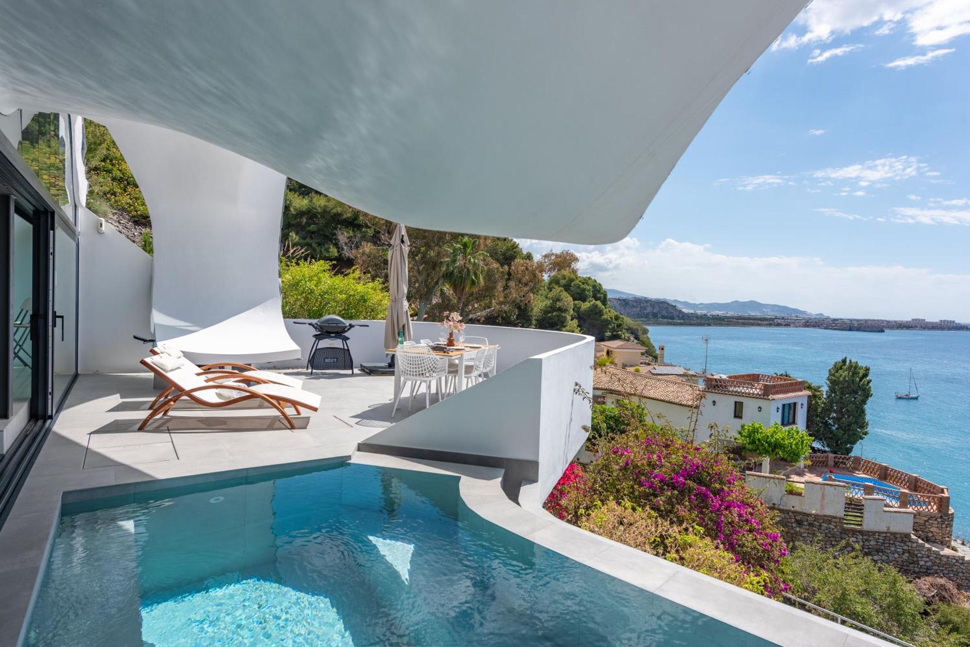 Rentitspain Casa Del Acantilado Piscina Climatizada Salobrena Luaran gambar