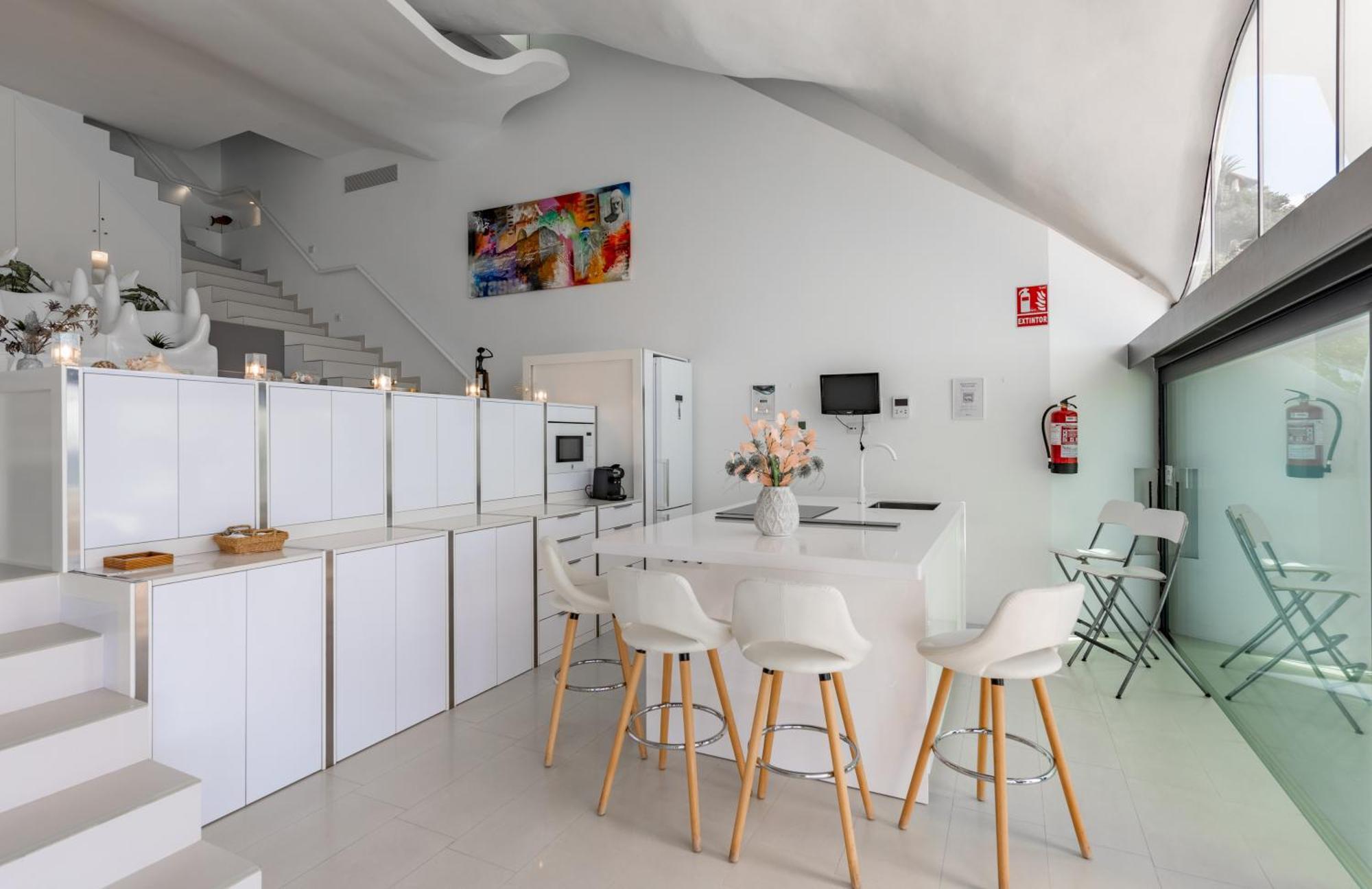 Rentitspain Casa Del Acantilado Piscina Climatizada Salobrena Luaran gambar