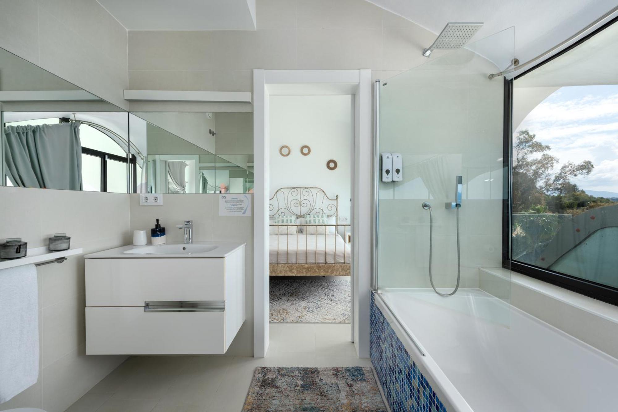 Rentitspain Casa Del Acantilado Piscina Climatizada Salobrena Luaran gambar