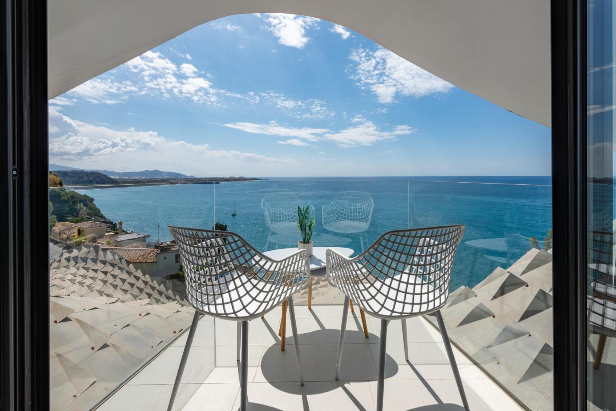 Rentitspain Casa Del Acantilado Piscina Climatizada Salobrena Luaran gambar